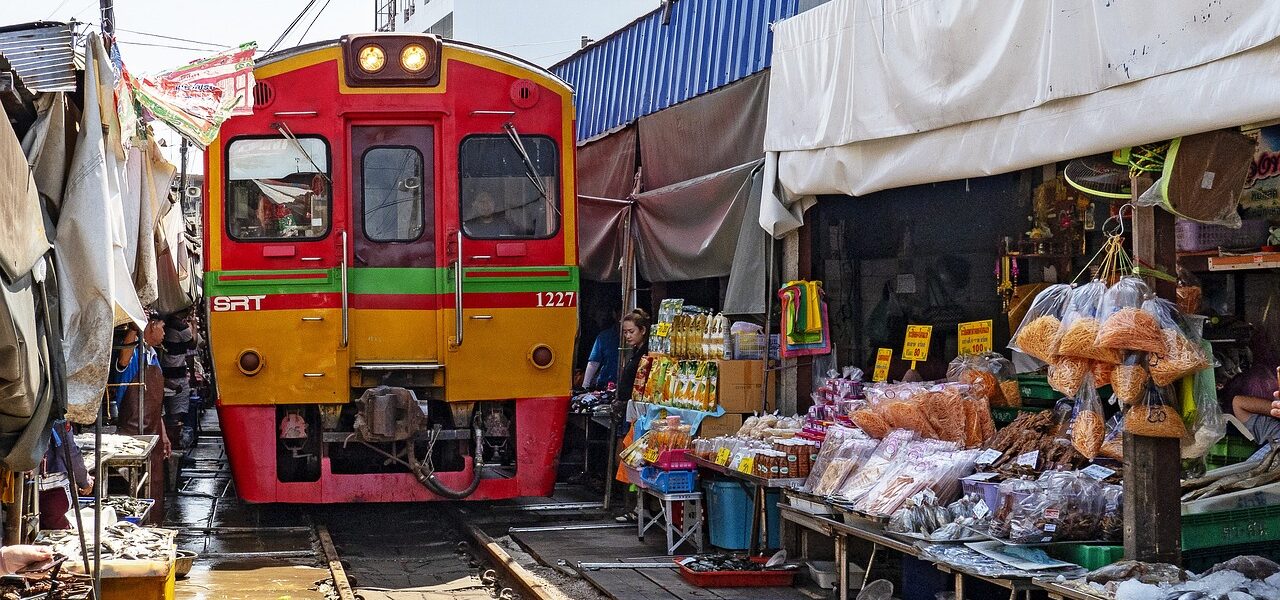 Maeklong Railway