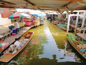 Taling Chan Floating Market