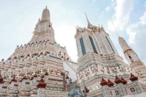 Wat Arun (Temple of Dawn)